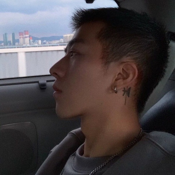 男头/你说把爱渐渐放下会走更远