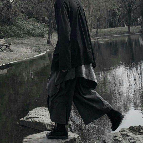 半身男头/宝藏男孩们，出门在外要小心哦~千万不要遇到我哦~/江小花/