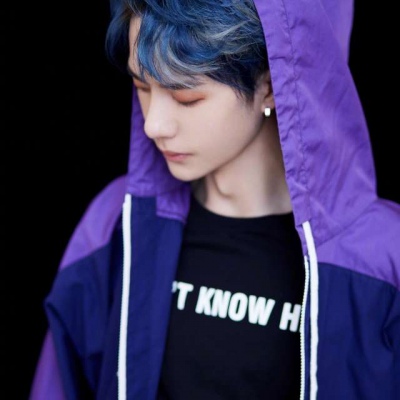 白苏/今天的耶啵好紫/王一博