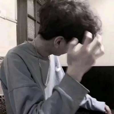 阡韵｜男头♡人总在无能为力的时候爱说，顺其自然。♡