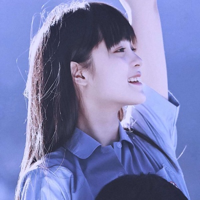 溺毙:一对两张清新风简单真人情头.重要的人要干干净净的放在心尖上