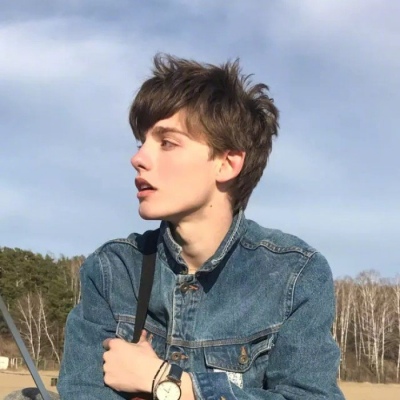 念七 欧美风男生帅气头像
