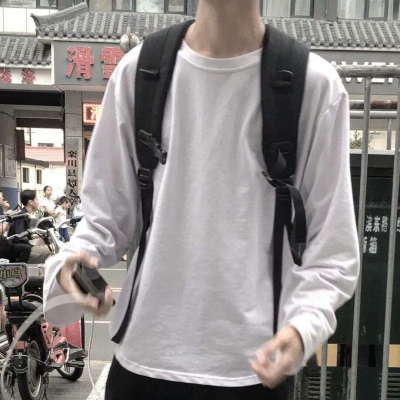 ins风,文艺部位男头/你应该和一个无论你什么样子都拥抱你的人在一起.