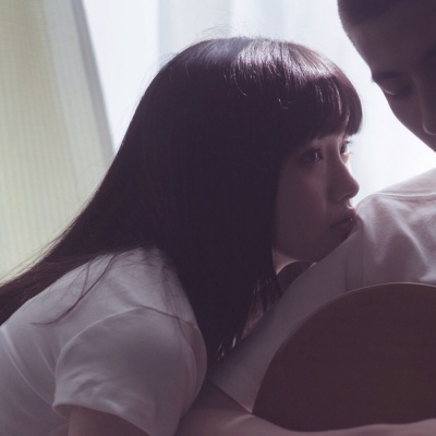 溺毙:一对两张潮流风魅力真人情头.你有新的恋爱订单 请及时收取我