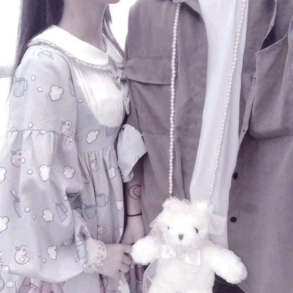 优质真人情侣头像/莹莹.