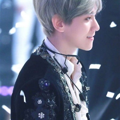 边伯贤，没有人会拒绝爱这样一个男孩子