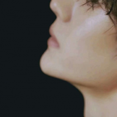 江奕/啊啊啊啊王一博这组写真，太欲了吧