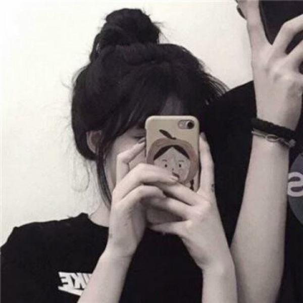 沈曦：一对两张恩爱情头