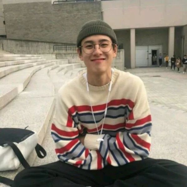 男头：刺猬比兔子更渴望拥抱