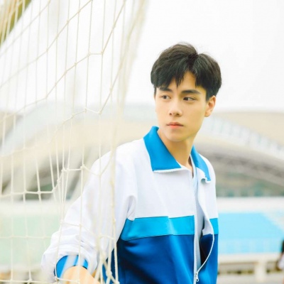 /凉/长腿欧巴胡一天 神仙颜值  逆天身高