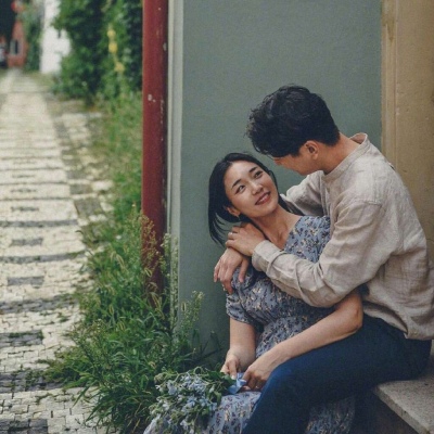 念七 情侣真人恩爱头像