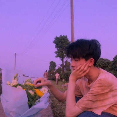 沈烟：拿花少年