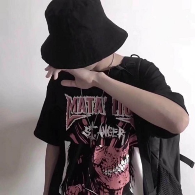 玩网可爱男头/想住进你的心里 没有邻居的那种.