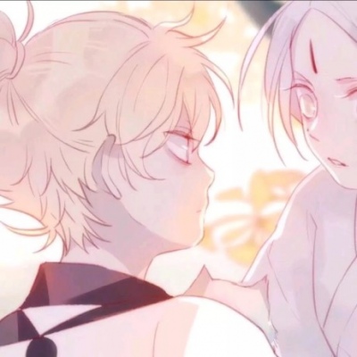 苏瓷:简约动漫情头（可爱 一对两张 唯美 动漫 ）