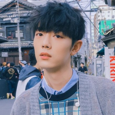 蓝色系肖战头像/姐妹们快点赞，我找不到你们了