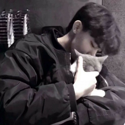 <男头> 哎 快开学了 作业还没写