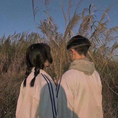 念七 一对两张真人情侣唯美气质头像