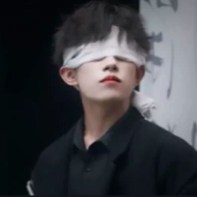 换了这个头像/我成了海王