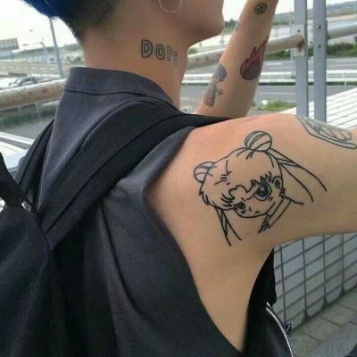 优质部位男头+腹肌男头               又是爱你的一天鸭