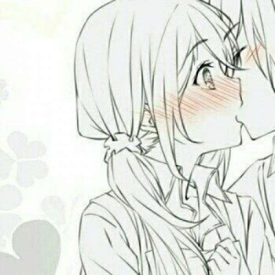 动漫情头/  想把整个夏天的阳光在冬天寄给你.