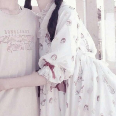 顾羽书.  甜蜜情头