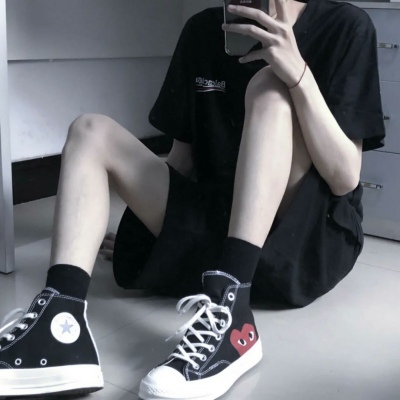 江喻绾     部位/混网/撒网是我的本事 入网是你的荣幸 。♡