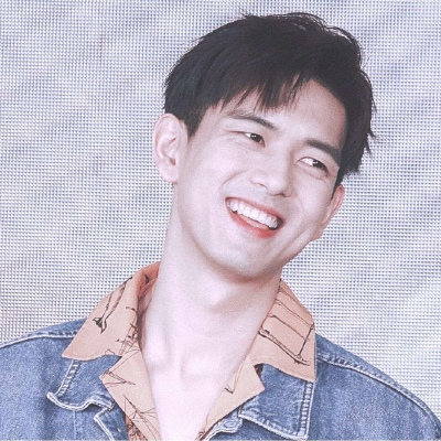 允言/韩风男生爱豆头像    三更梦醒 你是檐上落下的星