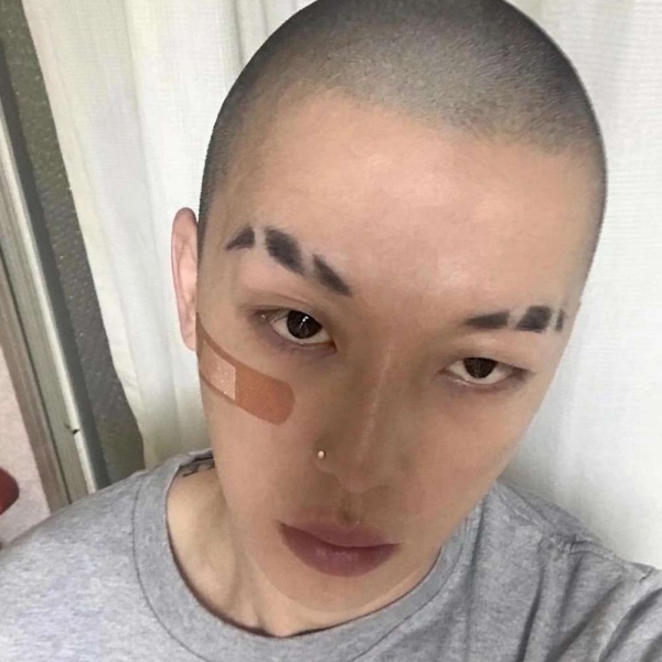 高诗 男生头像/高清/风格