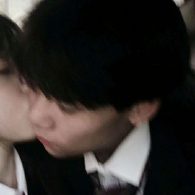 山野万里，你是我藏在微风中的喜欢银河万顷，你是我藏在心底的秘密✨