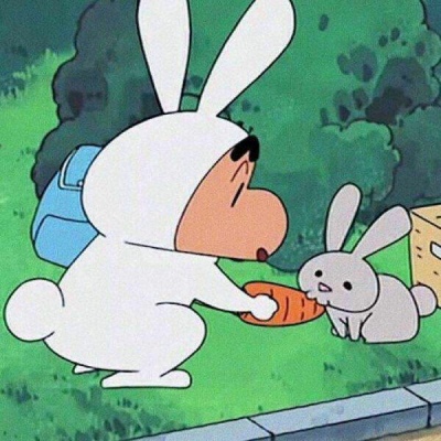 你是我未曾捕捉无法拥有的亲昵