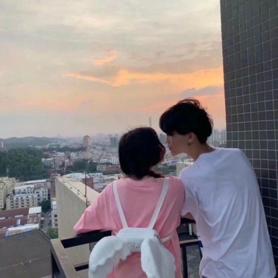 情侣/天下情侣不分手 ♡都遇到的是对的人