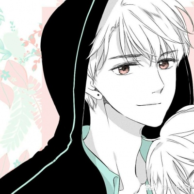 易先森：恋是樱草色情侣头像