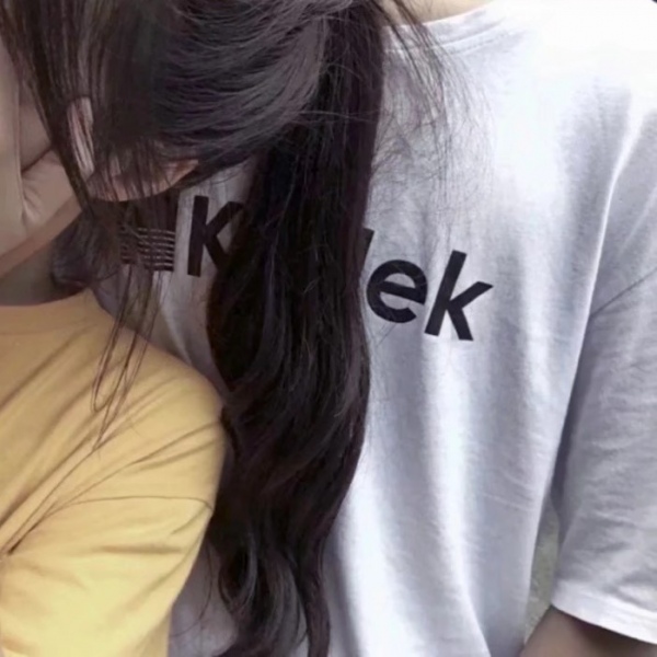 真人韩系超可爱情侣头像 折磨人的不是离别  而是感动的回忆?