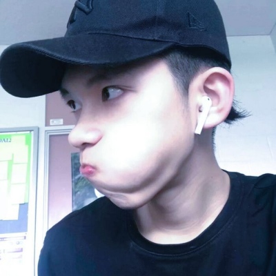 念七 帅气露脸小清新魅力男生头像