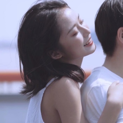 学生用情侣头像一对一人一张 青春好看的情头图片大全 