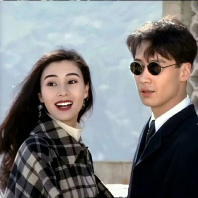 复古情头.没有和第一个深深喜欢的人在一起，一定很难受吧.