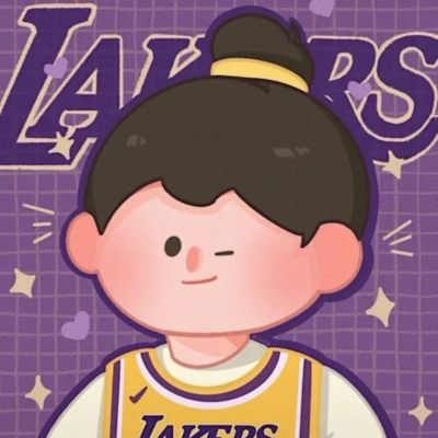 情侣头像:希望有个男孩子约你去打球