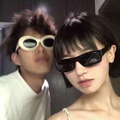 情侣头像/May all the uneasiness be a false alarm.