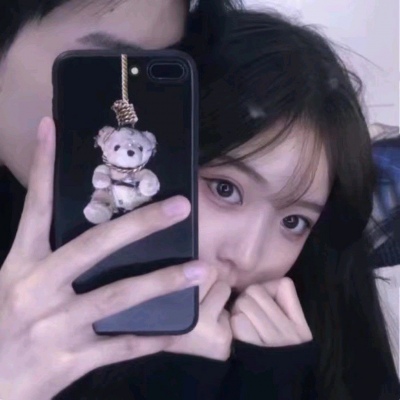 一对两张真人甜蜜唯美情侣头像