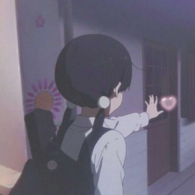 治愈系动漫情头/月亮是隐喻，所有本体都是你.