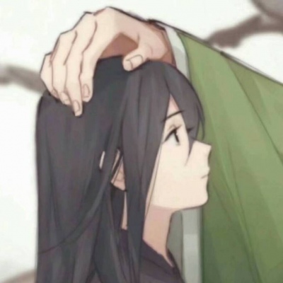 十年生死两茫茫，不思量，自难忘，千里孤坟，无处话凄凉。