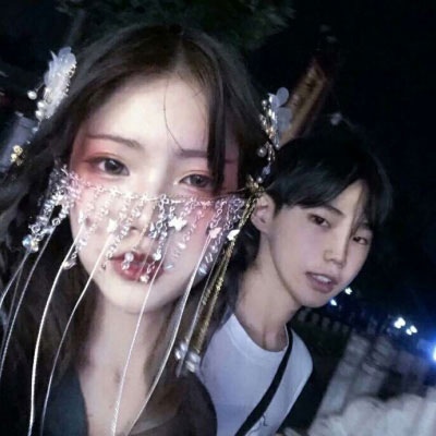 林弦 一对两张个性真人恩爱优质情头