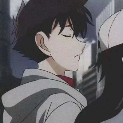 动漫情侣头像||''欲擒故纵是假的 想被你爱是真的''