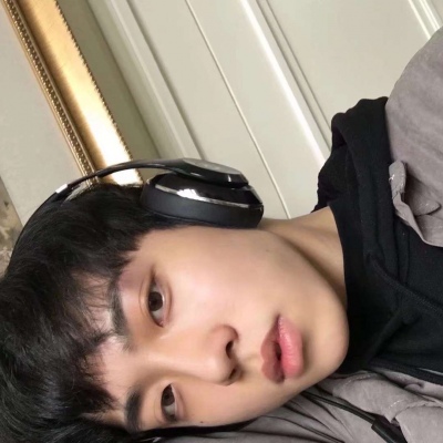 男生头像/我以为我足够真诚就会被对得起