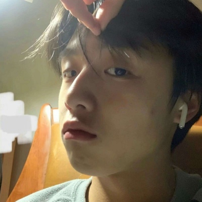 成熟男头/神仙颜值“想要和你有一个很长很长的未来”