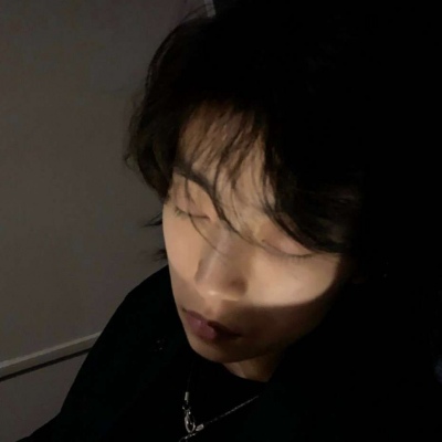 易/杂/欧美风/微丧/部位/高冷/男生头像