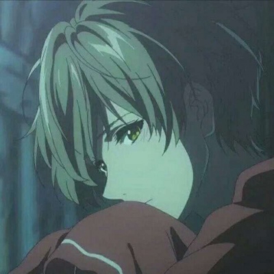 以辞 动漫男 你站在舞台 我站在人海 这就很幸运了