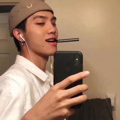 夕白丨你放不下的人和事，岁月将会替你轻描淡写.