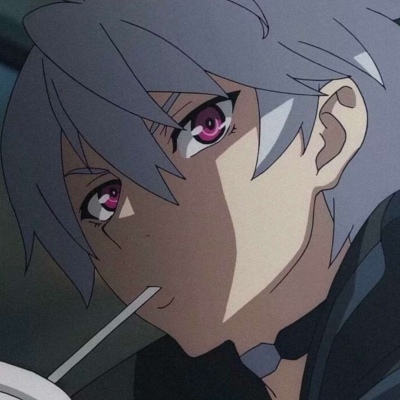 ɠʑƈ/希望你以后想起我，是那个活泼爱笑陪你聊到深夜说想你的男孩