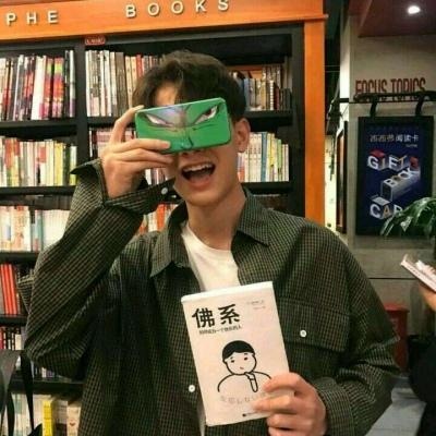 微信男头像：别说我变了，直接说你厌了『上』